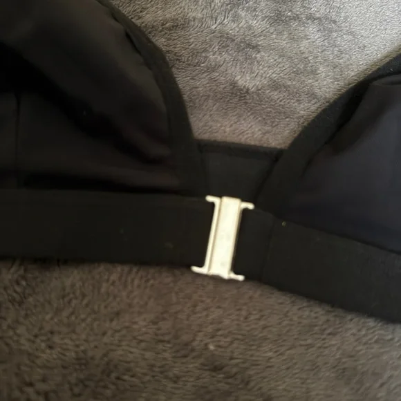 Black Triangle Bralette with Front Closure - Picture 2 of 6